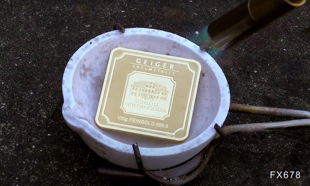 黄金ETF资金持续失血	，机构下调下半年金价预期