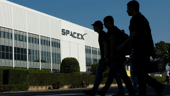 太空探索技术公司（SpaceX）股价转跌